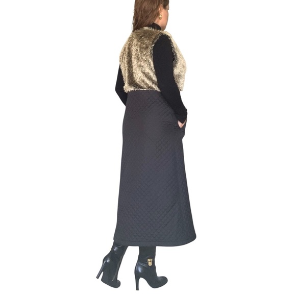 Minimalist Long Vest - Beige Faux Fur & Black Quilted | Medium - Picture 7 of 11